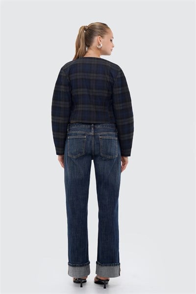 Kadın Lacivert Ekoseli Bisiklet Yaka Crop Blazer