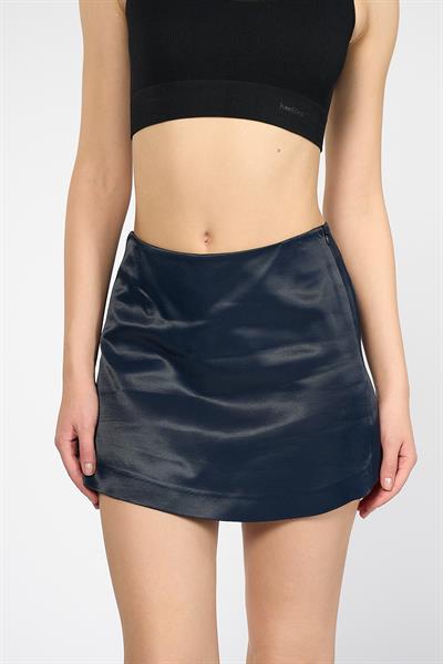 Kadın Lacivert Saten Mini Şort Etek