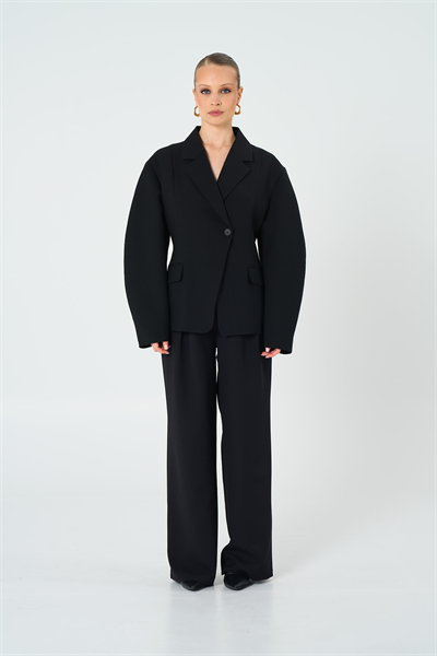 Kadın Siyah Bele Oturan Blazer
