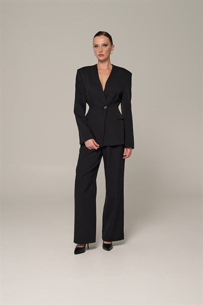 Kadın Siyah Yakasız Blazer