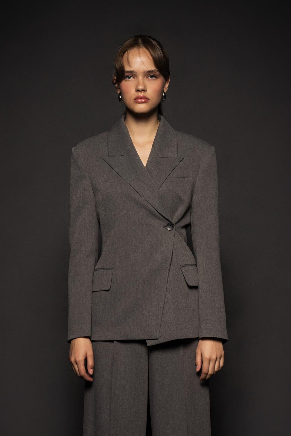 Kadın Antrasit Asimetrik Kruvaze Blazer-Thalure