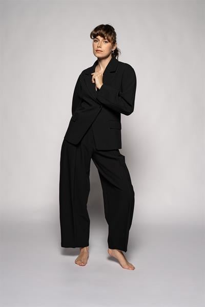 Kadın Siyah Bele Oturan Blazer-Thalure