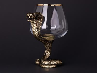 Konyak kadehi «Kobra»