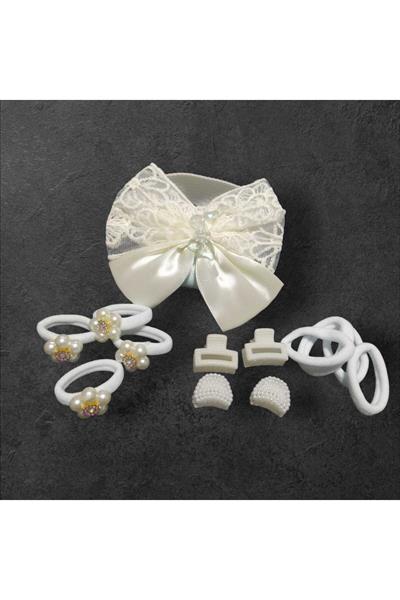 Kız Bebek; Kelebek Beyaz Bandana, Taşlı Beyaz Simit Toka, Mini Beyaz Mandal Toka