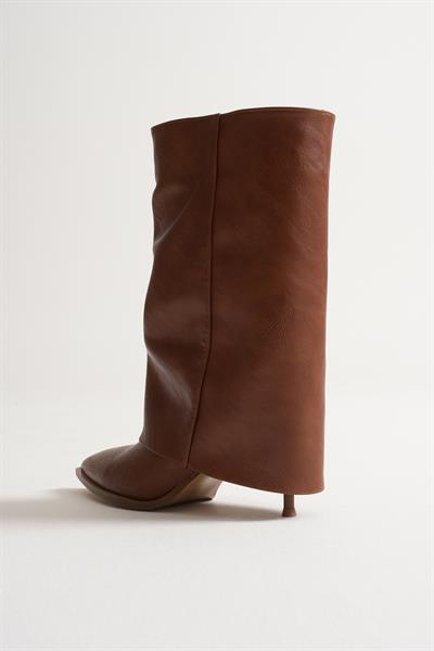 Amara Kadın Taba Sivri Burun İnce Topuklu Uzun BOT (7 CM)