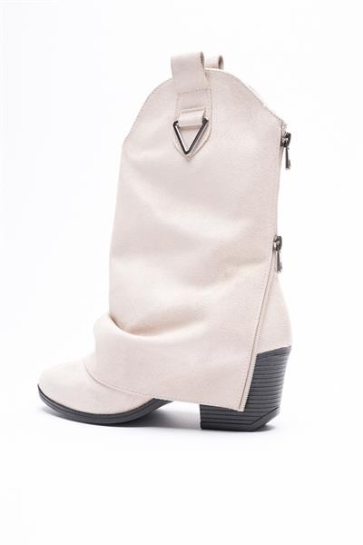 Kadın Bej Süet Körüklü Uzun Bot Fermuar Detaylı Metal Aksesuarlı Kalın Topuklu 6.5 cm Maloria