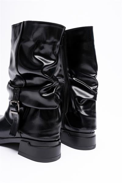 Kadın Deri Bot Körüklü Fermuarlı Platin Tokalı Siyah Vandira