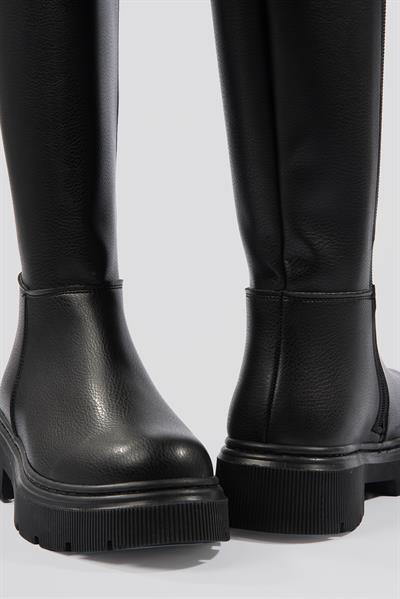 Kadın Deri Çizme Kalın Tabanlı Fermuarlı Siyah Morre