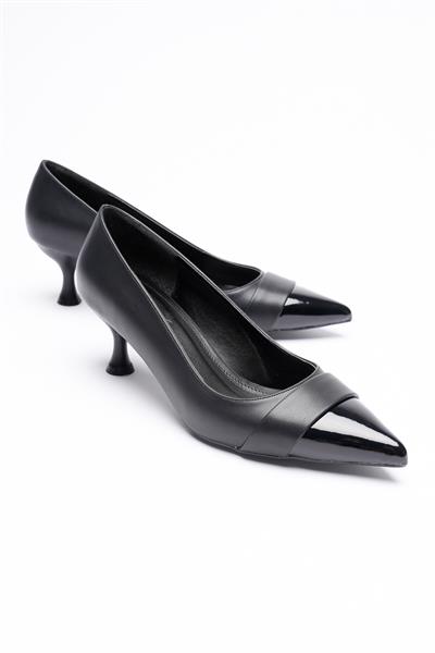 Kadın Deri Topuklu Ayakkabı 5.5 cm Sivri Burunlu Rugan Burun Detaylı Siyah Mariel
