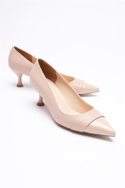 Kadın Deri Topuklu Ayakkabı 5.5 cm Sivri Burunlu Rugan Burun Detaylı Bej Mariel