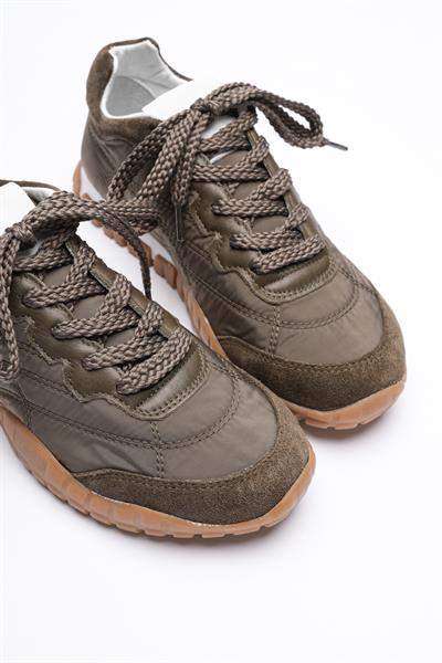Kadın Hakiki Süet Bağcıklı Krep Tabanlı Anorak Detaylı Sneaker Yeşil Minu