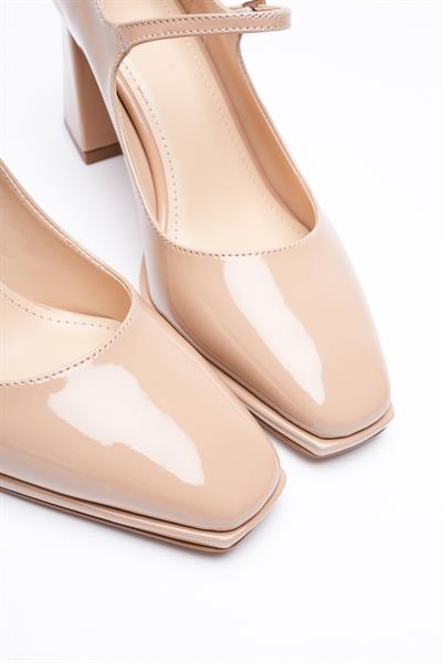 Kadın Rugan Deri Kalın Topuklu 7.5 cm Platformlu Bej Orliva