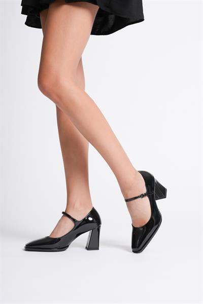 Kadın Rugan Deri Kalın Topuklu 7.5 cm Platformlu Siyah Orliva