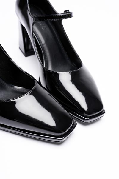 Kadın Rugan Deri Kalın Topuklu 7.5 cm Platformlu Siyah Orliva