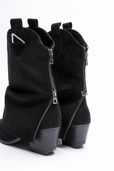 Kadın Siyah Süet Körüklü Uzun Bot Fermuar Detaylı Metal Aksesuarlı Kalın Topuklu 6.5 cm Maloria