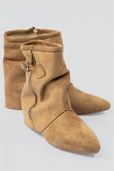 Kadın Süet Bot Fermuarlı Tokalı Taba Armela