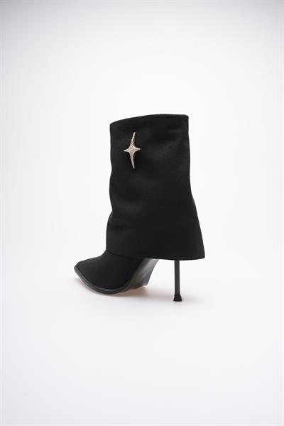 Kadın Süet Topuklu Bot Yıldız Aksesuarlı Fermuarlı Siyah Astrella