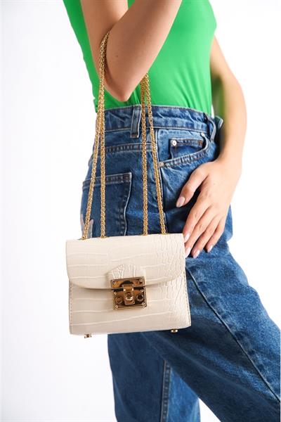 Mubiano 1130-KR Kutu Form Zincir Askılı Krokodil Desen Askılı Omuz, El ve Kol Çantası