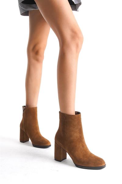 Mubiano Hakiki Deri Collection Kadın Fermuarlı Yuvarlak Burun Kalın Topuklu Kısa Süet Bot Taba - MCALM4221 - TB