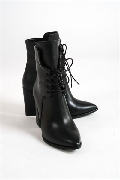 Mubiano MBESS3-S Kadın Siyah Kalın Topuklu Bağcık Detaylı Fermuarlı Bot & Bootie