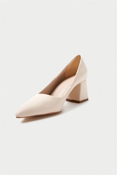 Mubiano MBZFR600-BJ Kadın Blok Topuklu 6 cm Sivri Burun Bej Stiletto & Topuklu Ayakkabı