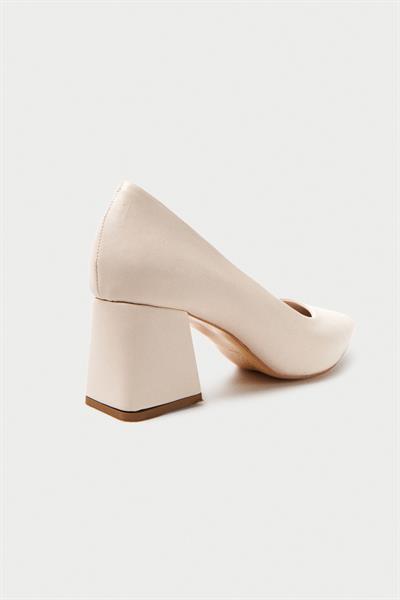 Mubiano MBZFR600-BJ Kadın Blok Topuklu 6 cm Sivri Burun Bej Stiletto & Topuklu Ayakkabı