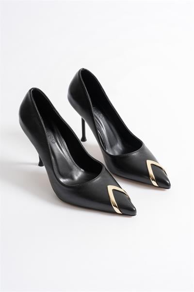 Nivora Kadın Siyah Deri Gold Aksesuarlı Sivri Burun Yüksek İnce Topuklu Ayakkabı Stiletto(9.5CM) 
