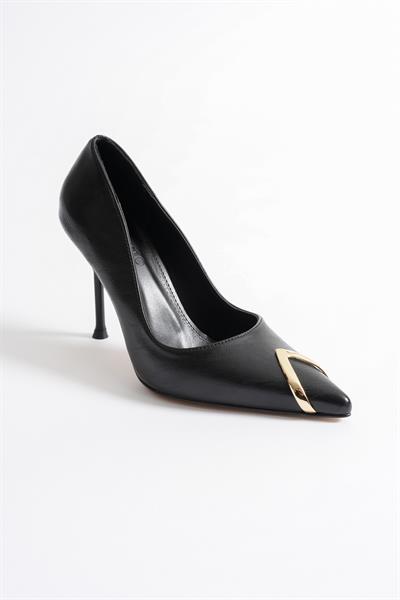 Nivora Kadın Siyah Deri Gold Aksesuarlı Sivri Burun Yüksek İnce Topuklu Ayakkabı Stiletto(9.5CM) 