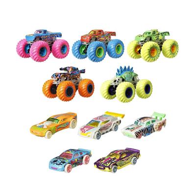 Hot Wheels Monster Trucks Karanlıkta Parlayan Araçlar Paketi