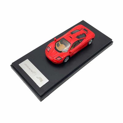 1:64 Mclaren F1 Kırmızı Model Araba