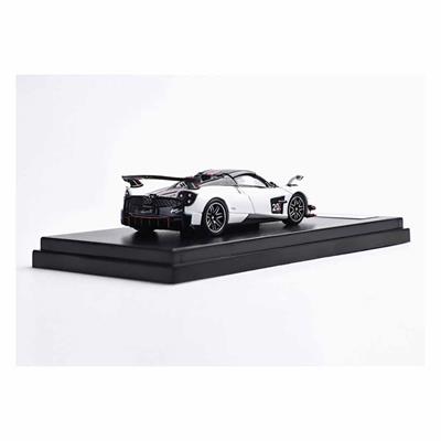 1:64 Pagani Huayra Roadster Model Araba