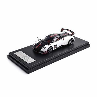 1:64 Pagani Huayra Roadster Model Araba