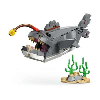 LEGO Creator Acımasız Köpek Balığı ile Hazine Sandığı 379 Parça