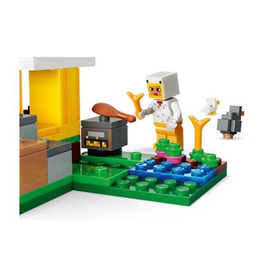LEGO Minecraft Tavuk Çiftliği 233 Parça