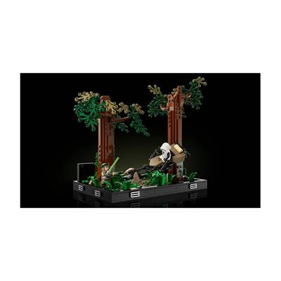 Lego Star Wars Endor Hız Motoru Takibi Dioraması 608 Parça