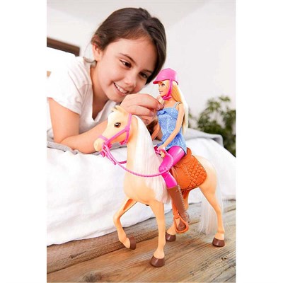 Barbie Bebek Güzel Atı Hayvanları Oyun Seti