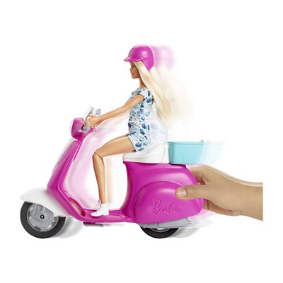 Barbie Bebek Scooter Playset