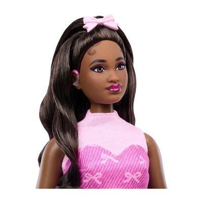 Barbie Deluxe Style Oyuncak Bebek