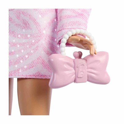 Barbie Deluxe Style Pembe Ceketli Bebek