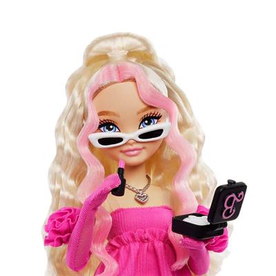 Barbie Dream Besties Barbie Malibu Bebek ve Aksesuarları