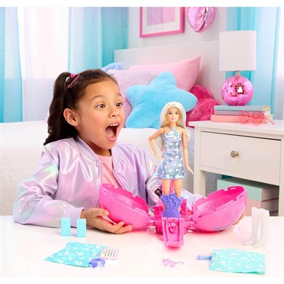 Barbie Team Barbie Roll Reveal Pop Yıldızı Bebek ve Aksesuarları