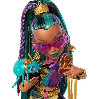 Monster High Mumya Elbisesiyle Nefera De Nile Bebek