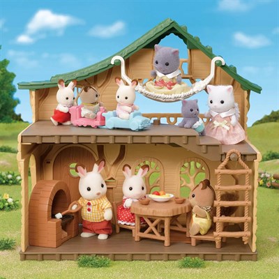 Adore Sylvanian Families Göl Kenarı Kulübesi