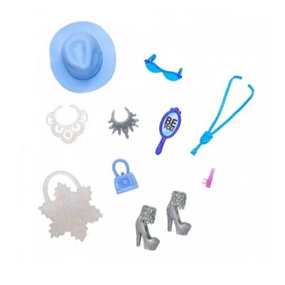 Barbienin Moda Aksesuarı Paketleri