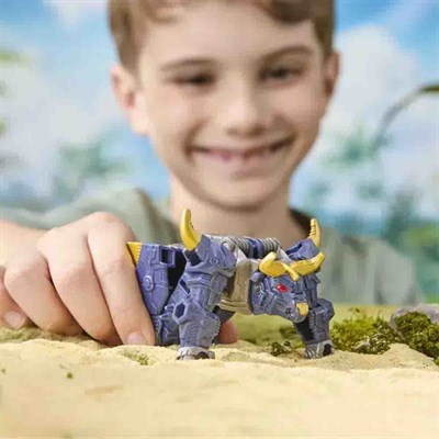 Transformers Cyberworld Cyber Changers Dönüşebilen Megatron