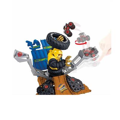 Hot Wheels Monster Trucks Arenada Şampiyonluk Mücadelesi Oyun Seti