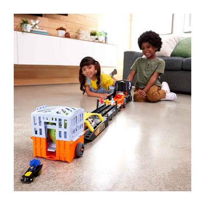 Hot Wheels Racerverse Ultimate Batman Pist Seti