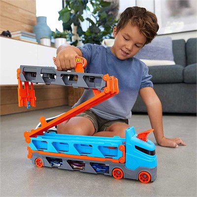 Hot Wheels Sürat Pistli Tır