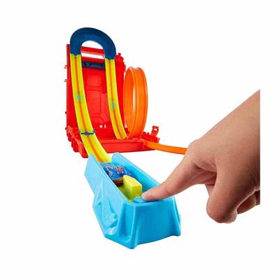 Hot Wheels Track Builder Unlimited Benzin Bidonu Akrobasi Seti