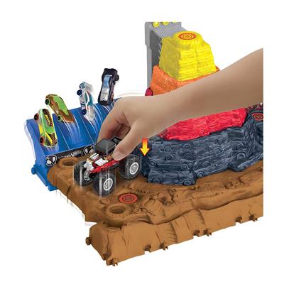 Mattel Hot Wheels Muhteşem Çarpışma Arenası